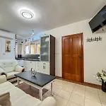 Ruza Apartment *