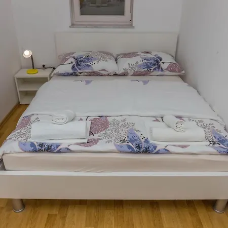 Διαμέρισμα Ruza