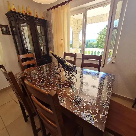 Διαμέρισμα Ruza *