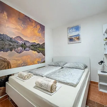 Apartman Ruza *