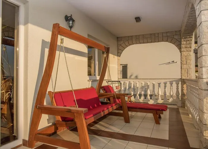 Ruza Apartman *