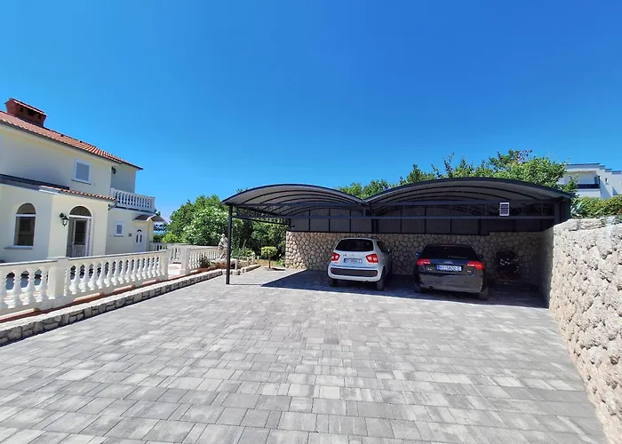 Ruza Apartman *