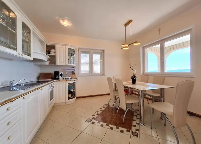 Ruza Apartman Crikvenica